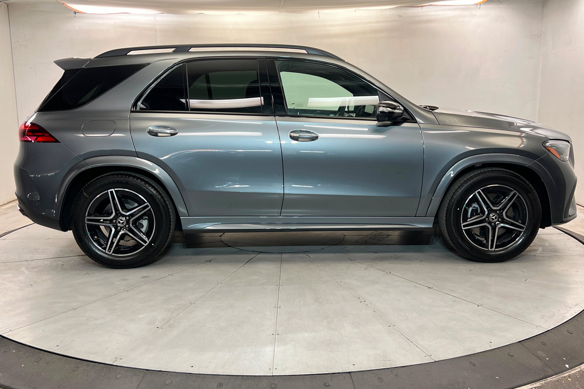 New 2026 Mercedes-Benz GLE 450 4MATIC image 6