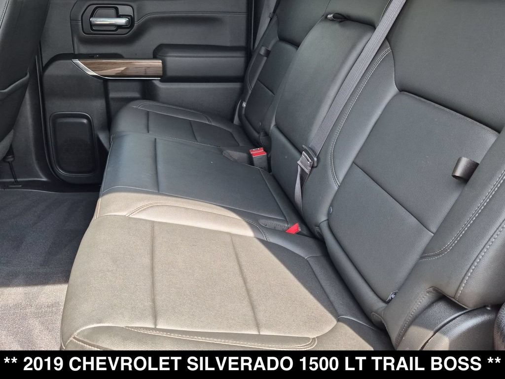 Used 2019 Chevrolet Silverado 1500 LT Trail Boss AWD/4WD image 3