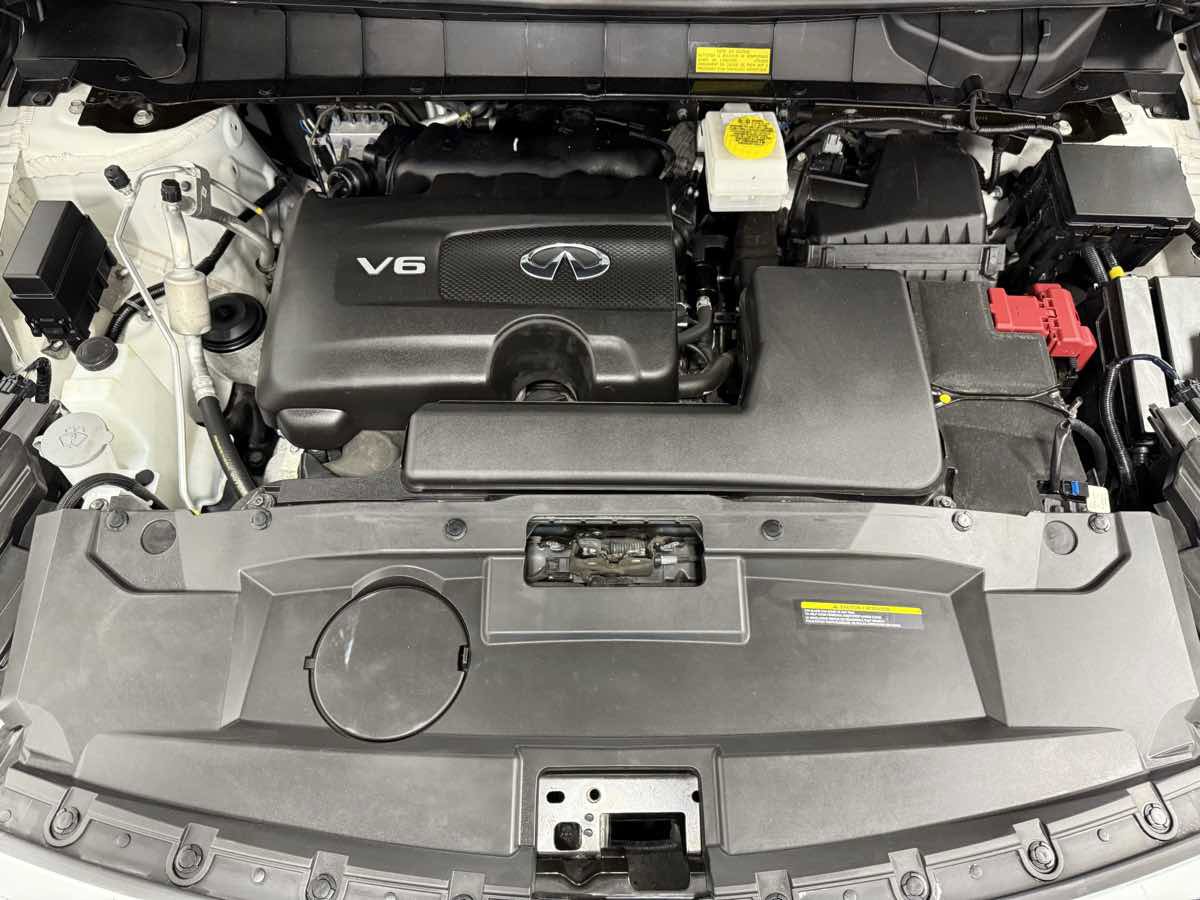 Used 2024 INFINITI QX60 Luxe image 35