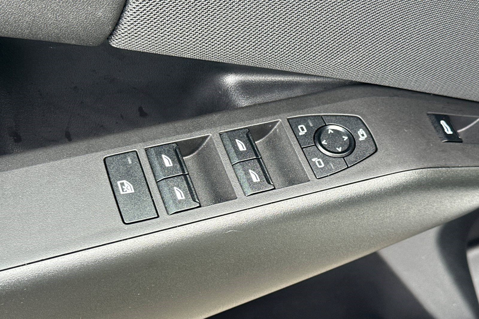 Used 2025 BMW X3 xDrive30i w/ Premium Package image 13