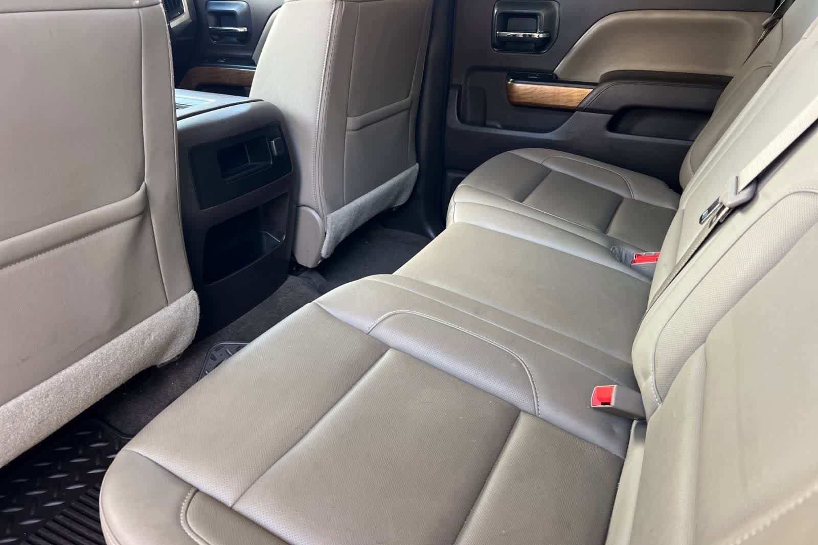 Used 2016 Chevrolet Silverado 1500 LTZ w/ Sport Package RWD image 5