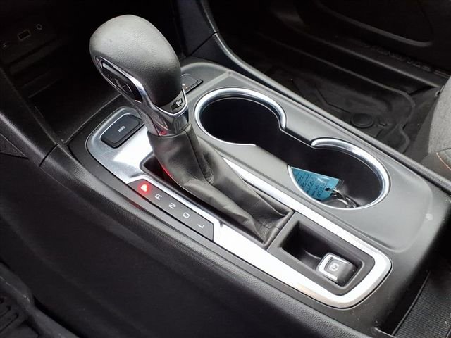 Used 2022 Chevrolet Equinox LT w/ Driver Convenience Package image 12