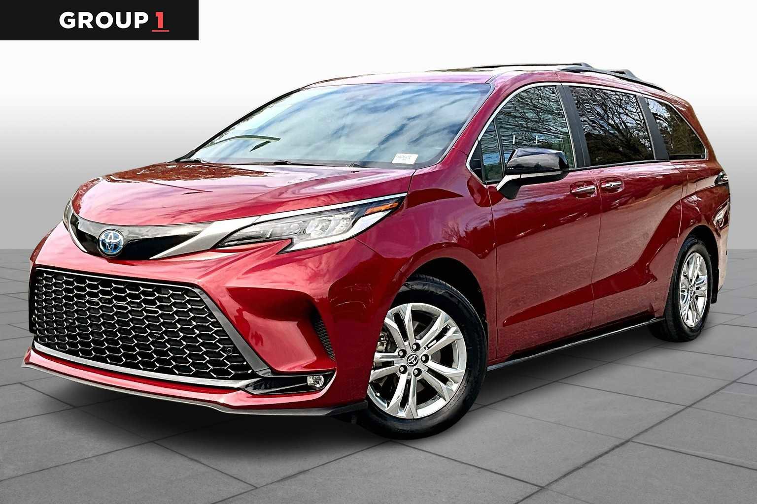 Used 2023 Toyota Sienna XSE