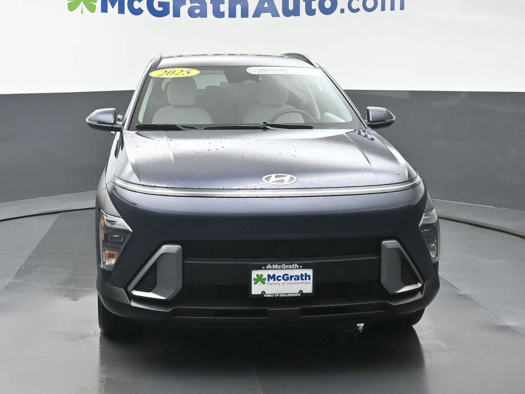 Used 2025 Hyundai Kona SEL AWD/4WD image 4