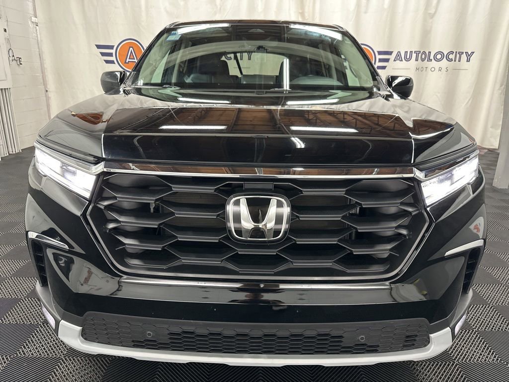 Used 2023 Honda Pilot EX-L image 4