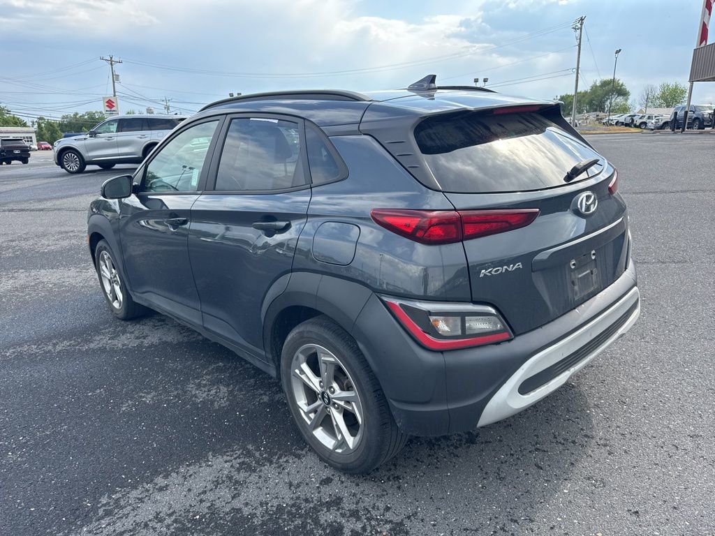 Used 2022 Hyundai Kona SEL w/ Convenience Package AWD/4WD image 3