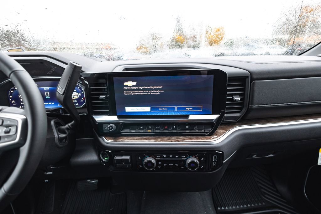 New 2026 Chevrolet Silverado 1500 LT w/ Leather Package image 15