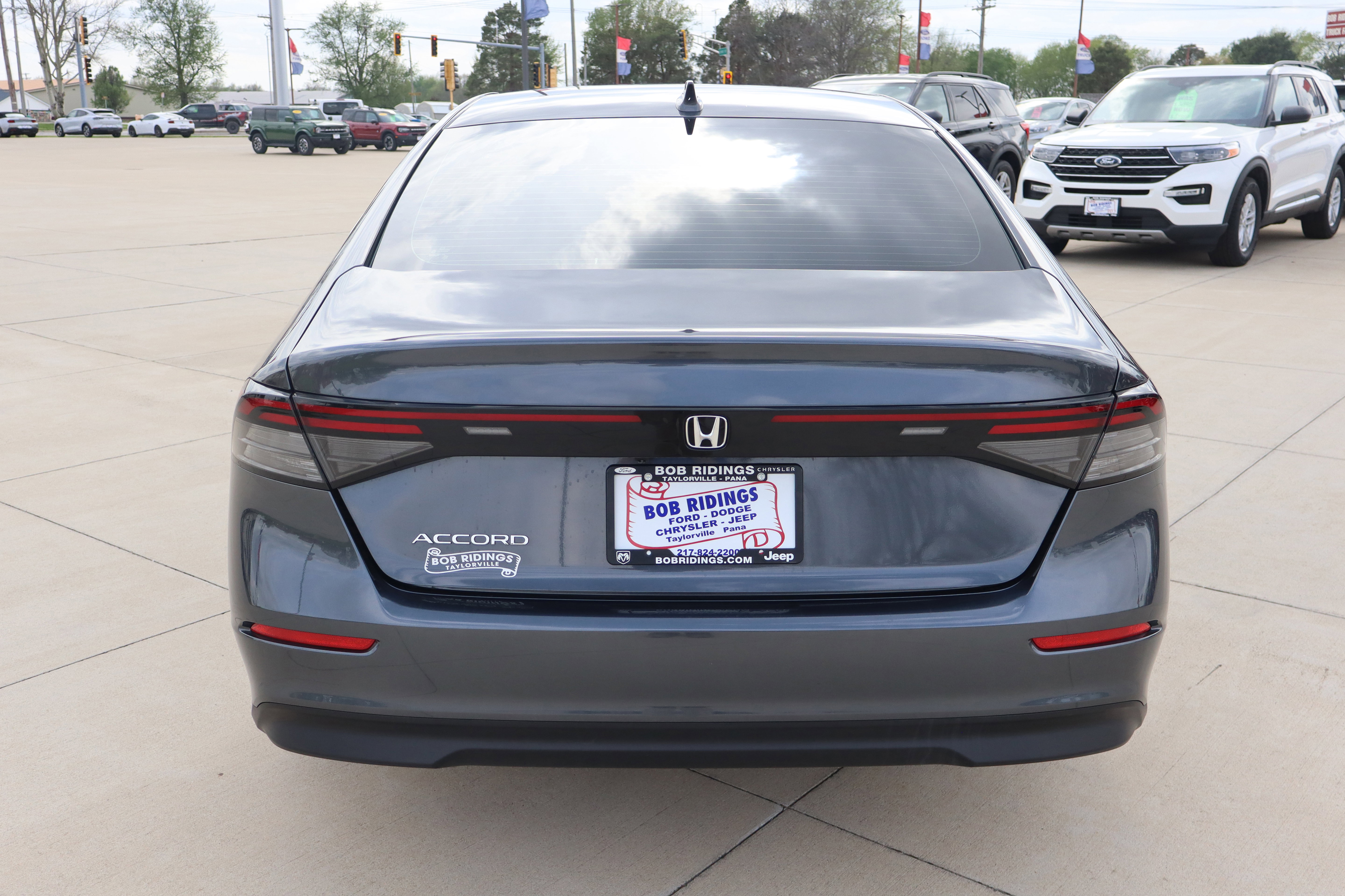 Used 2025 Honda Accord LX image 7