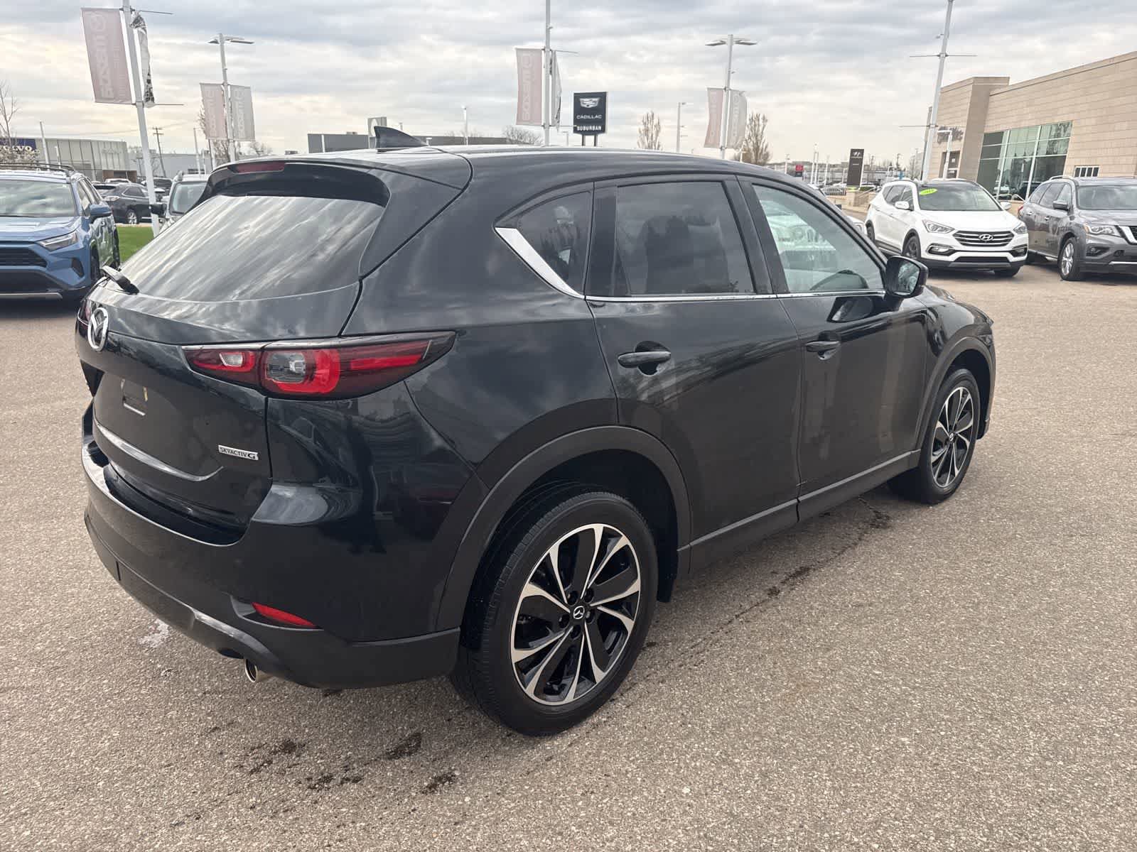 Used 2023 MAZDA CX-5 AWD 2.5 S w/ Premium Package image 5