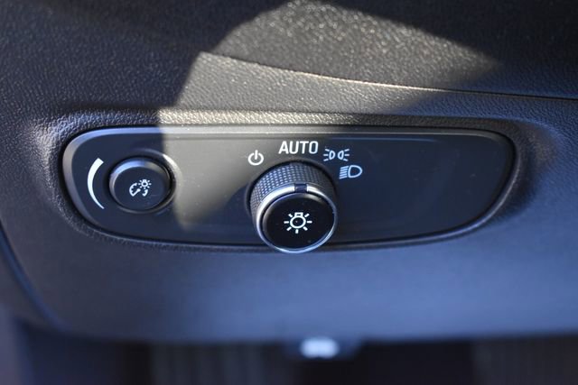 Used 2023 Chevrolet Equinox RS w/ RS Leather Package AWD/4WD image 26