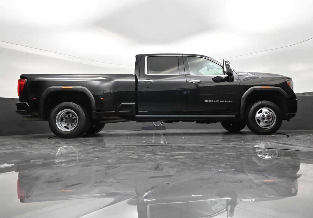 Used 2021 GMC Sierra 3500 Denali w/ Denali Ultimate Package AWD/4WD image 25