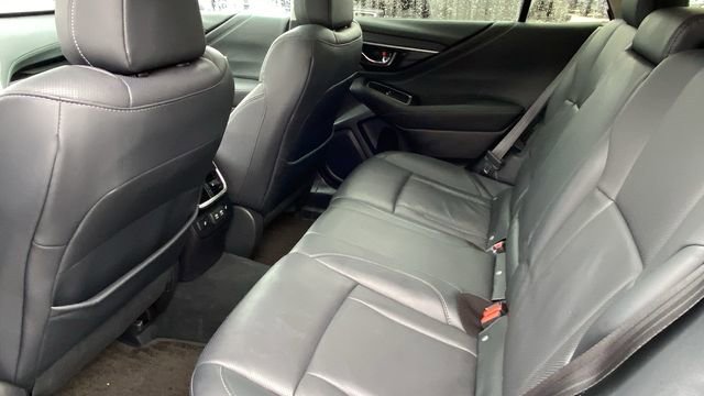 Certified 2022 Subaru Outback Limited image 32