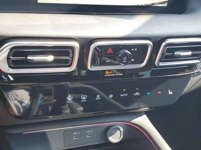 New 2026 Nissan Sentra SR w/ SR All Weather Package FWD image 32