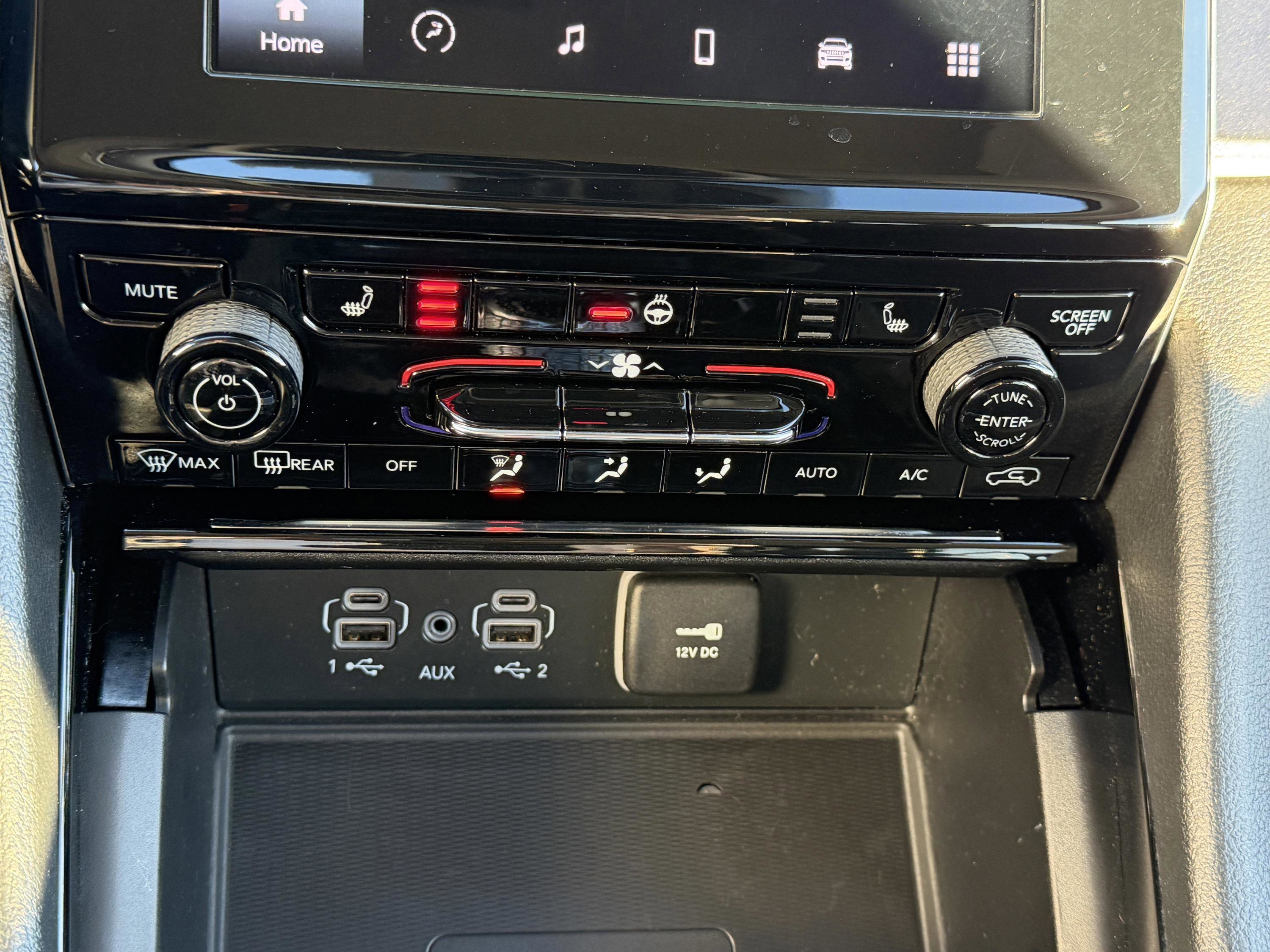 Certified 2023 Jeep Grand Cherokee L Laredo w/ Luxury Tech Group I image 28