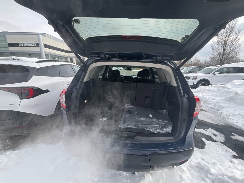 Used 2025 Subaru Ascent Onyx Edition image 23