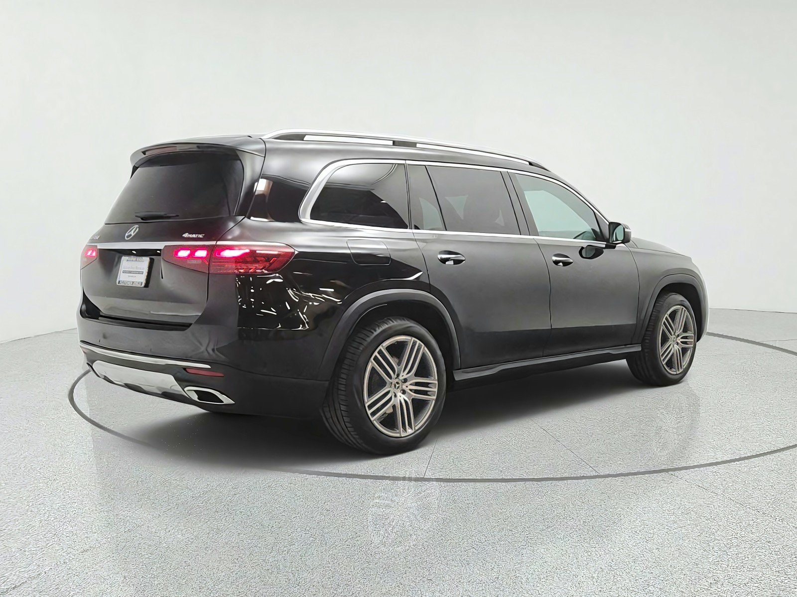 Certified 2026 Mercedes-Benz GLS 450 4MATIC image 5