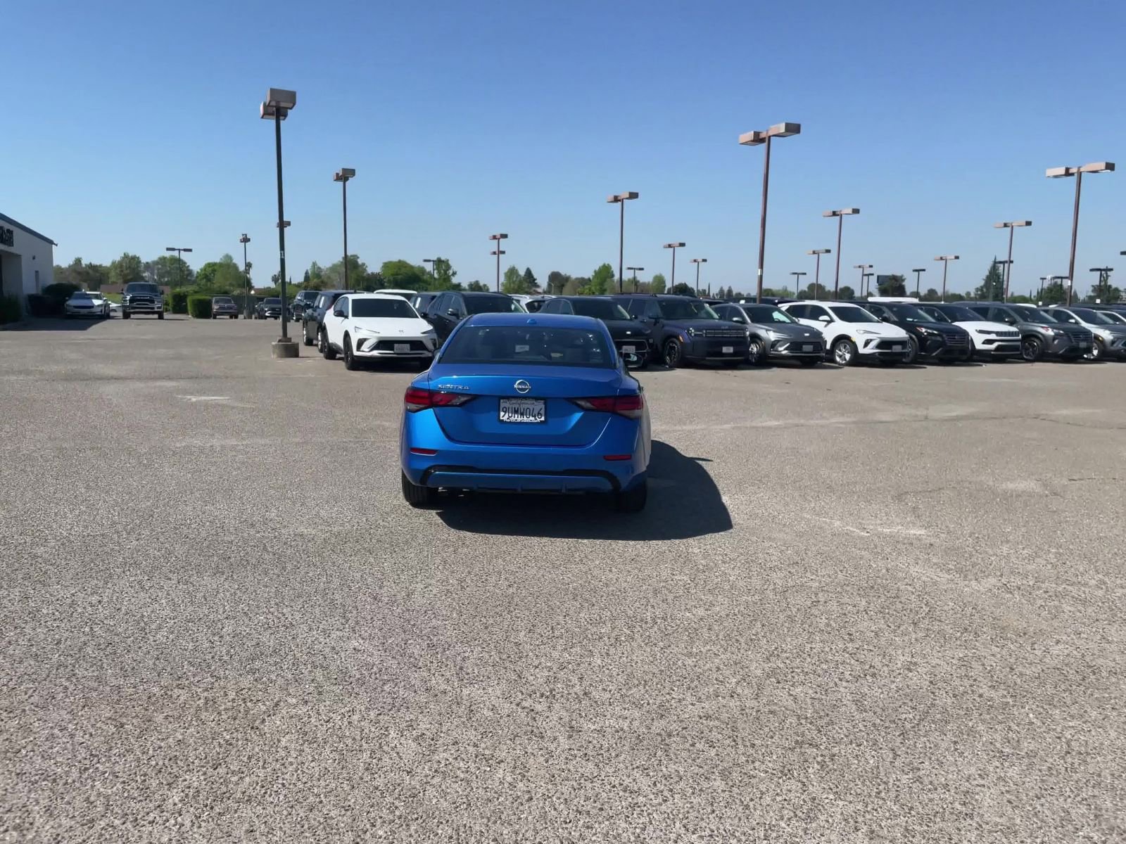 Used 2025 Nissan Sentra SV image 16