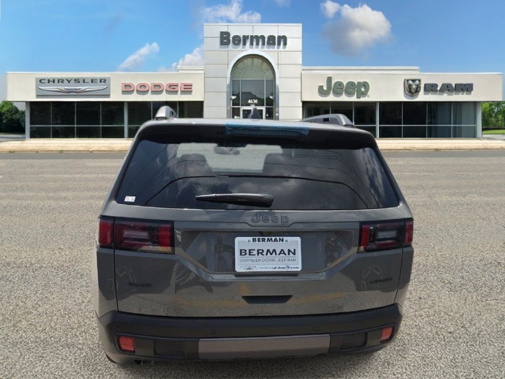 New 2026 Jeep Cherokee Laredo AWD/4WD image 8