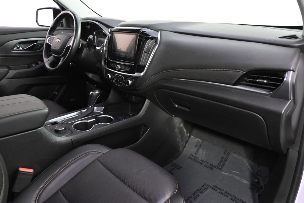 Used 2018 Chevrolet Traverse Premier w/ Redline Edition AWD/4WD image 15