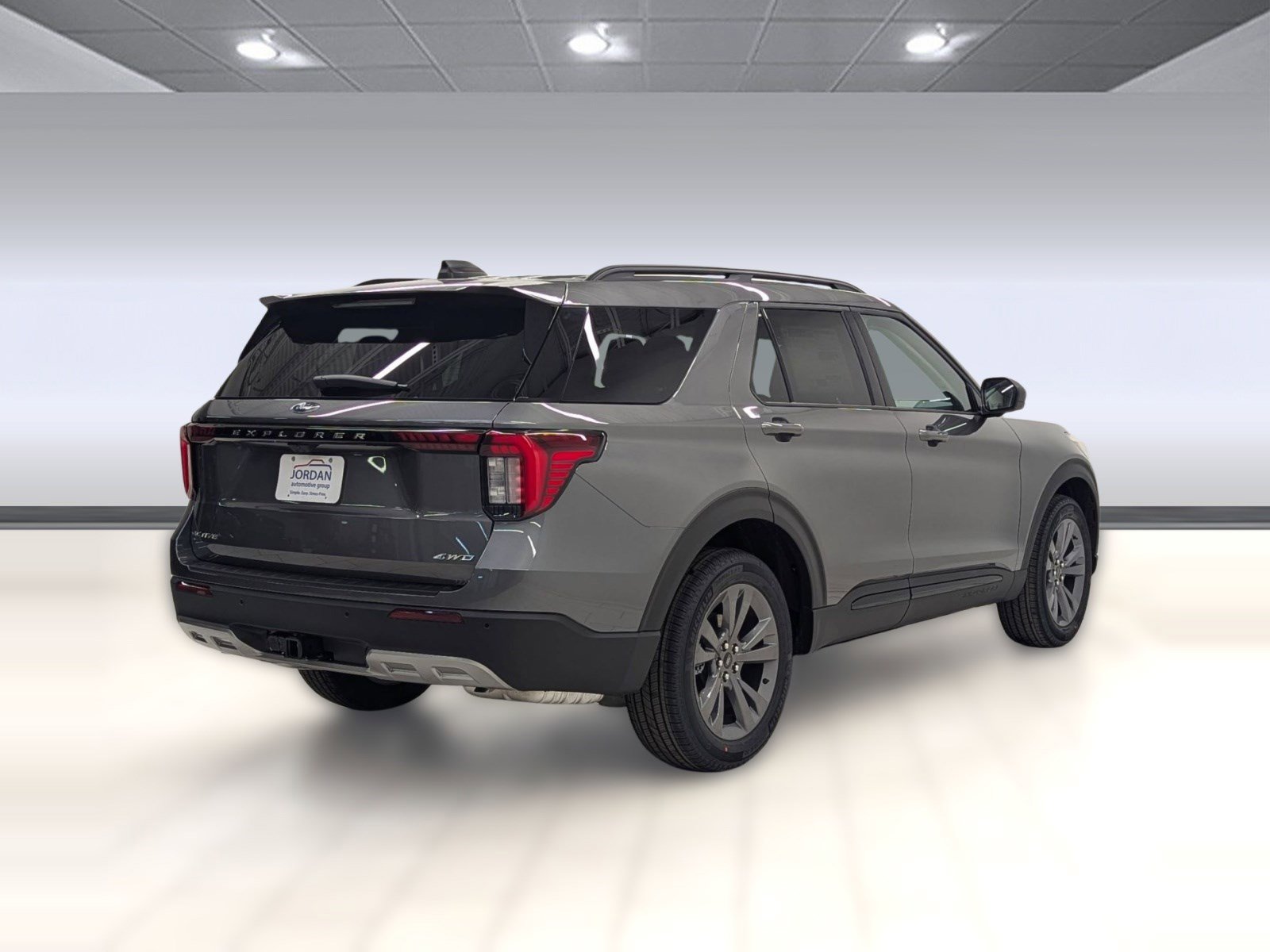 New 2026 Ford Explorer Active w/ Active Comfort Package image 7