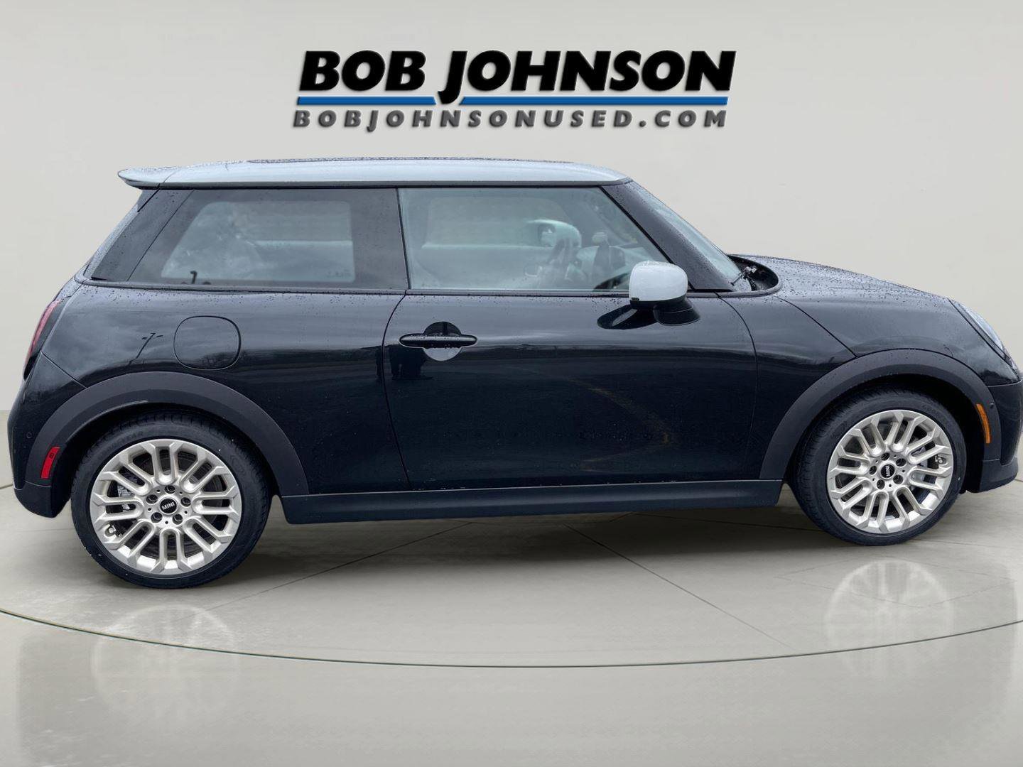 Used 2025 MINI Cooper S image 2