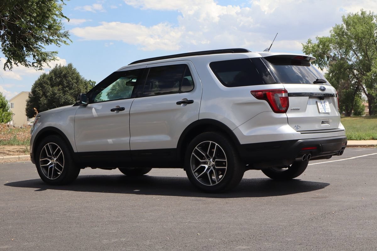 Used 2019 Ford Explorer Sport AWD/4WD image 7