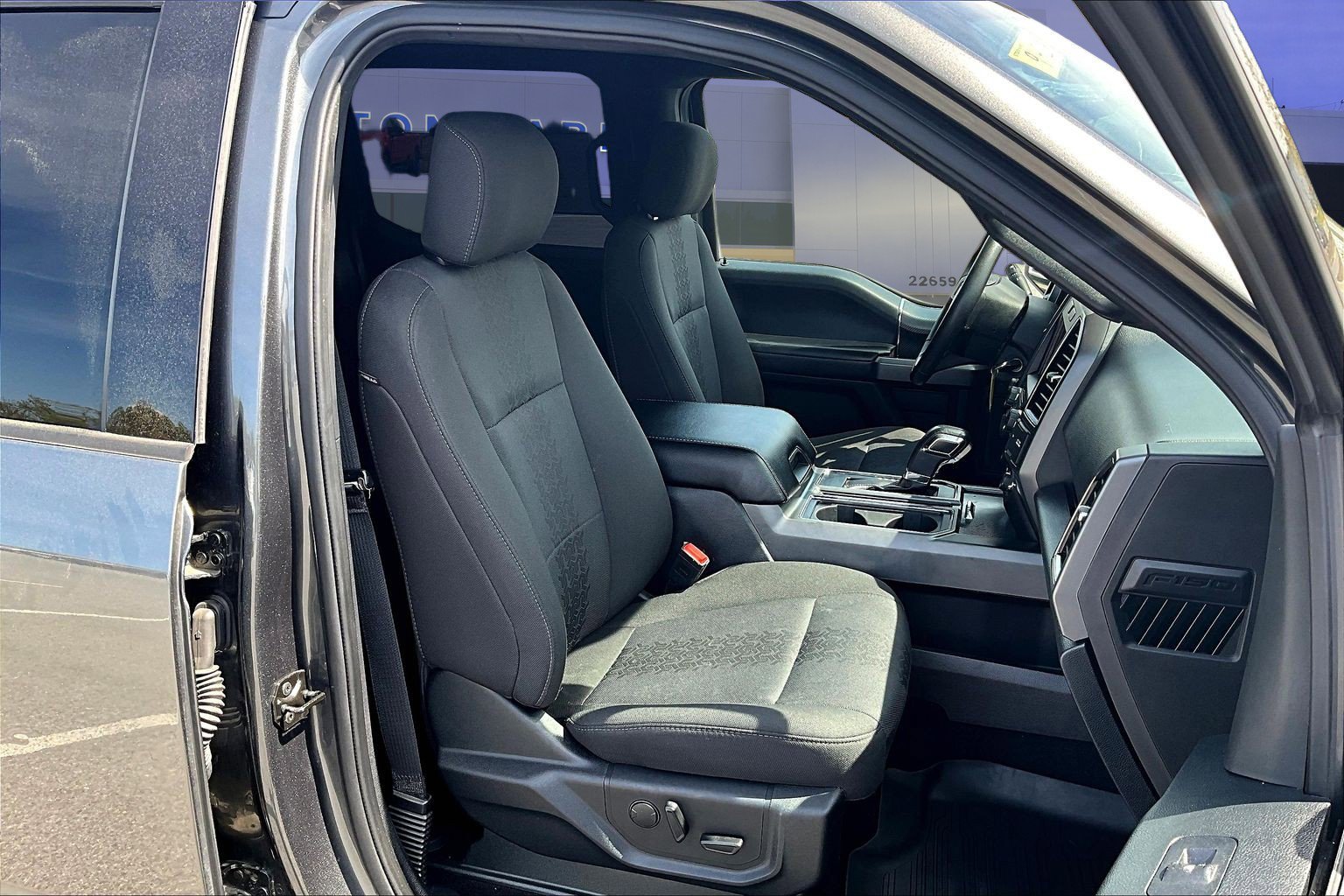 Certified 2019 Ford F150 XLT w/ Equipment Group 302A Luxury AWD/4WD image 30