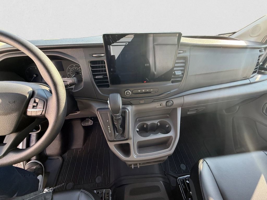 Used 2024 Ford Transit 250 148 Medium Roof Extended AWD image 5