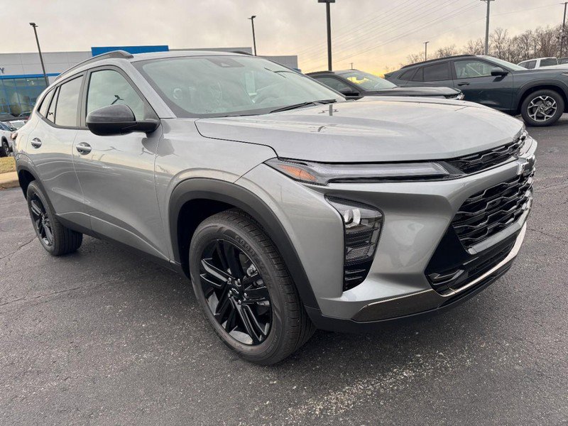 New 2026 Chevrolet Trax ACTIV image 2