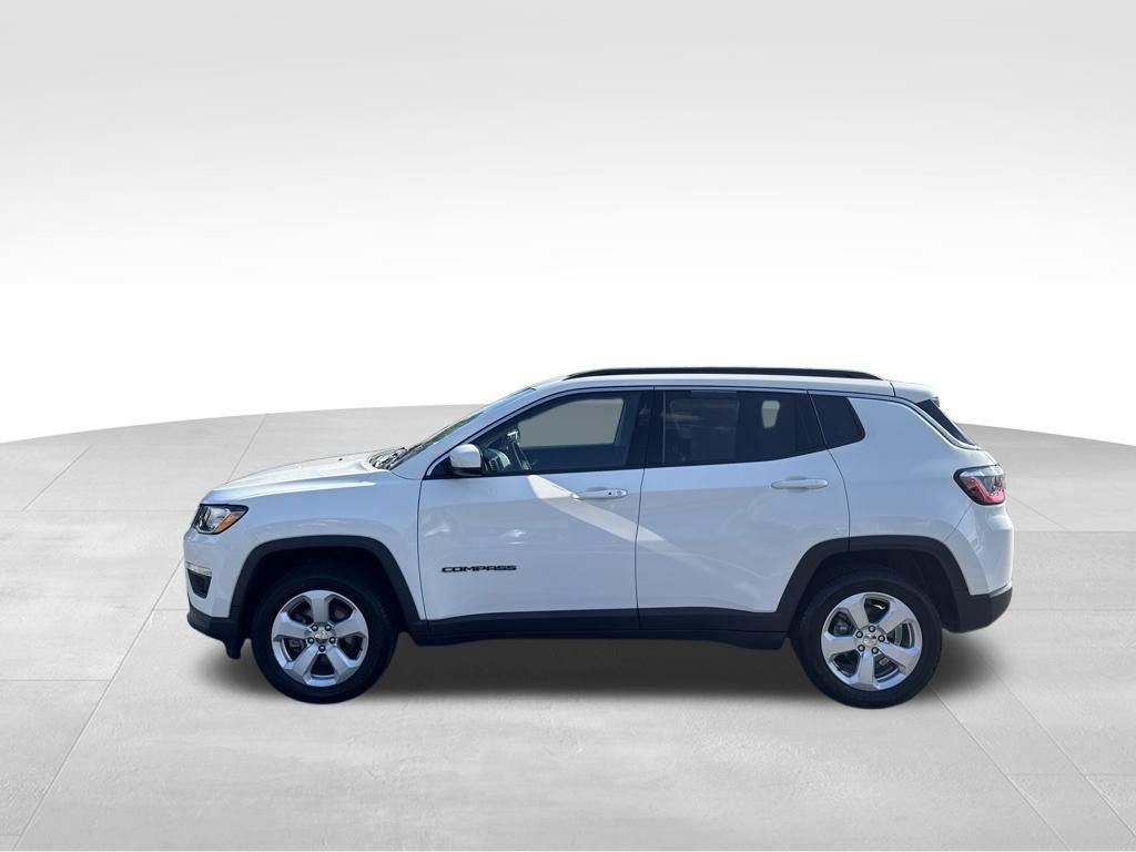 Certified 2021 Jeep Compass Latitude w/ Sun and Sound Group AWD/4WD image 8