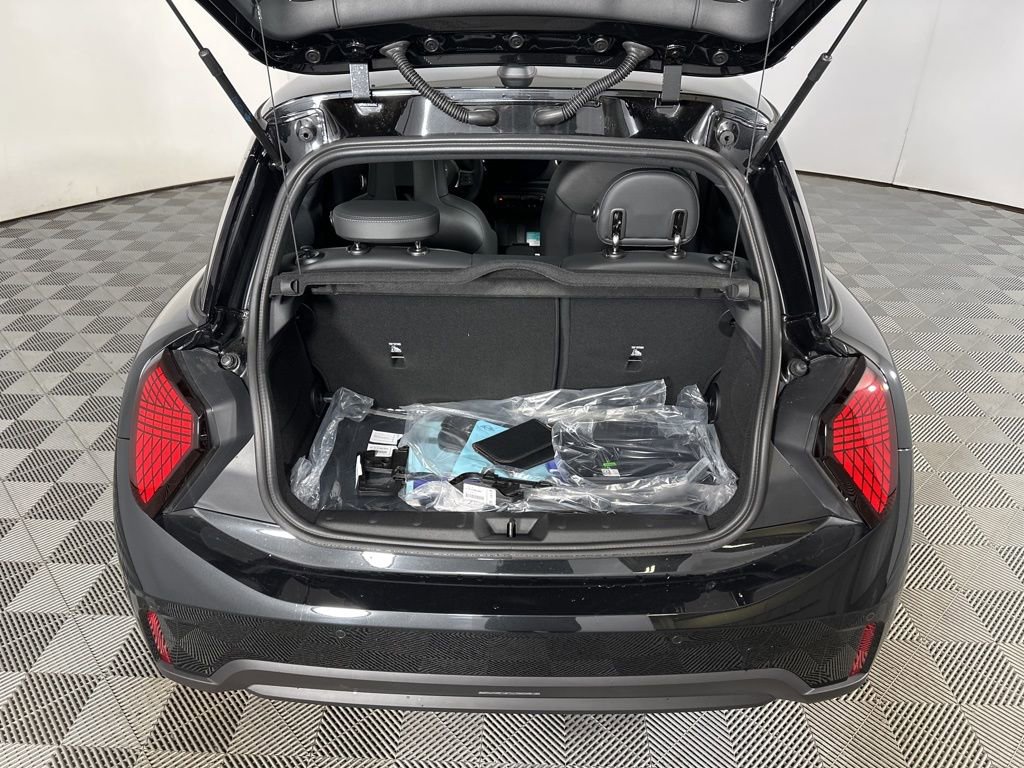 New 2026 MINI Cooper S image 26