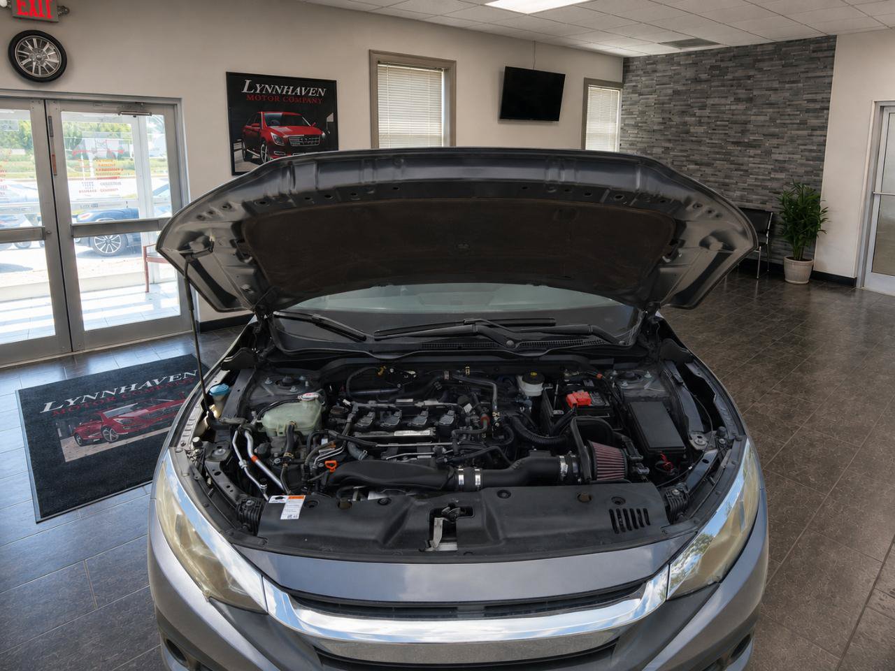 Used 2018 Honda Civic EX-T image 17