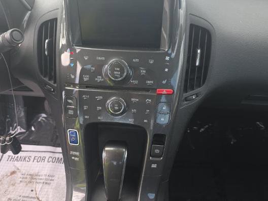 Used 2012 Chevrolet Volt Premium w/ Premium Trim Package image 10