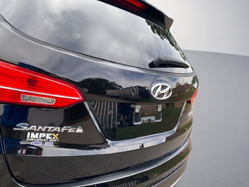 Used 2015 Hyundai Santa Fe Sport FWD image 34