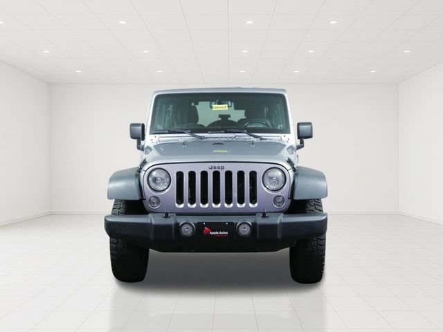 Used 2014 Jeep Wrangler Unlimited Rubicon w/ Dual Top Group AWD/4WD image 2