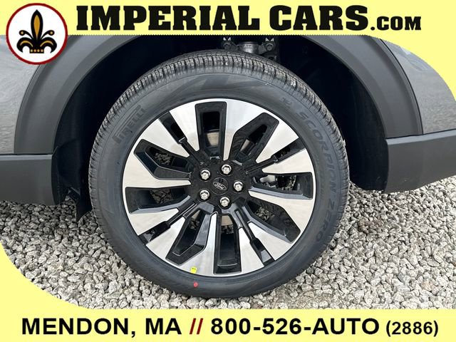 New 2026 Ford Explorer Platinum w/ LUX Leather Package image 8