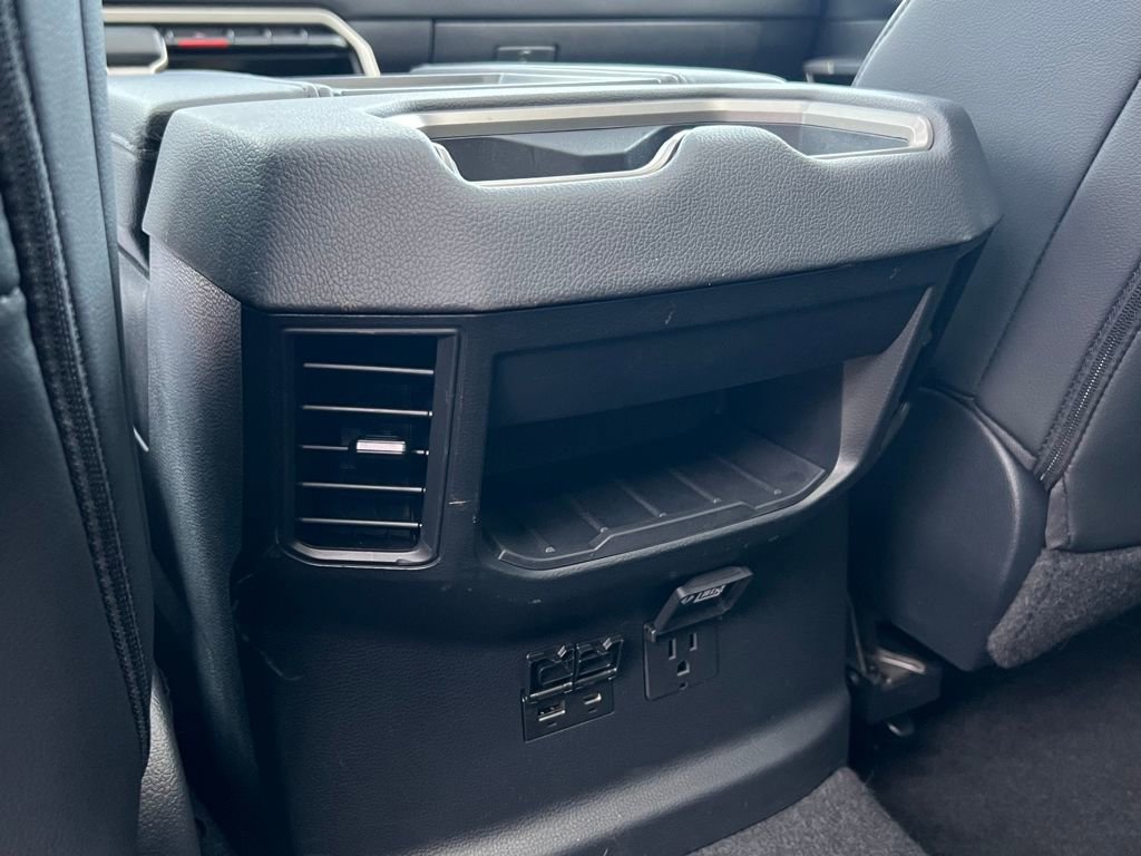 Used 2024 Toyota Tundra Limited image 14