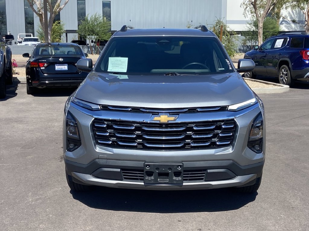 Used 2025 Chevrolet Equinox LT w/ Convenience Package II AWD/4WD image 3