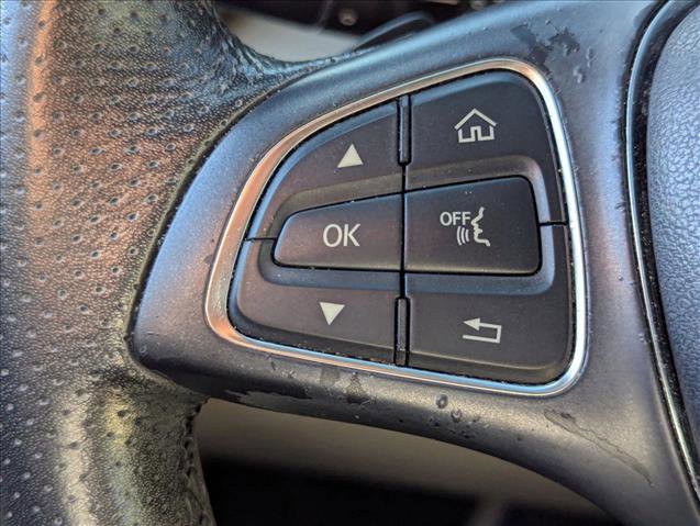 Used 2018 Mercedes-Benz GLC 300 image 10