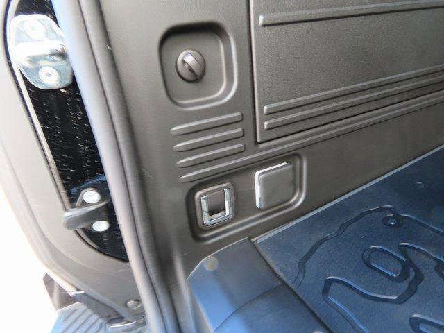 New 2025 GMC Hummer EV 3X w/ LPO, Sport Package image 56