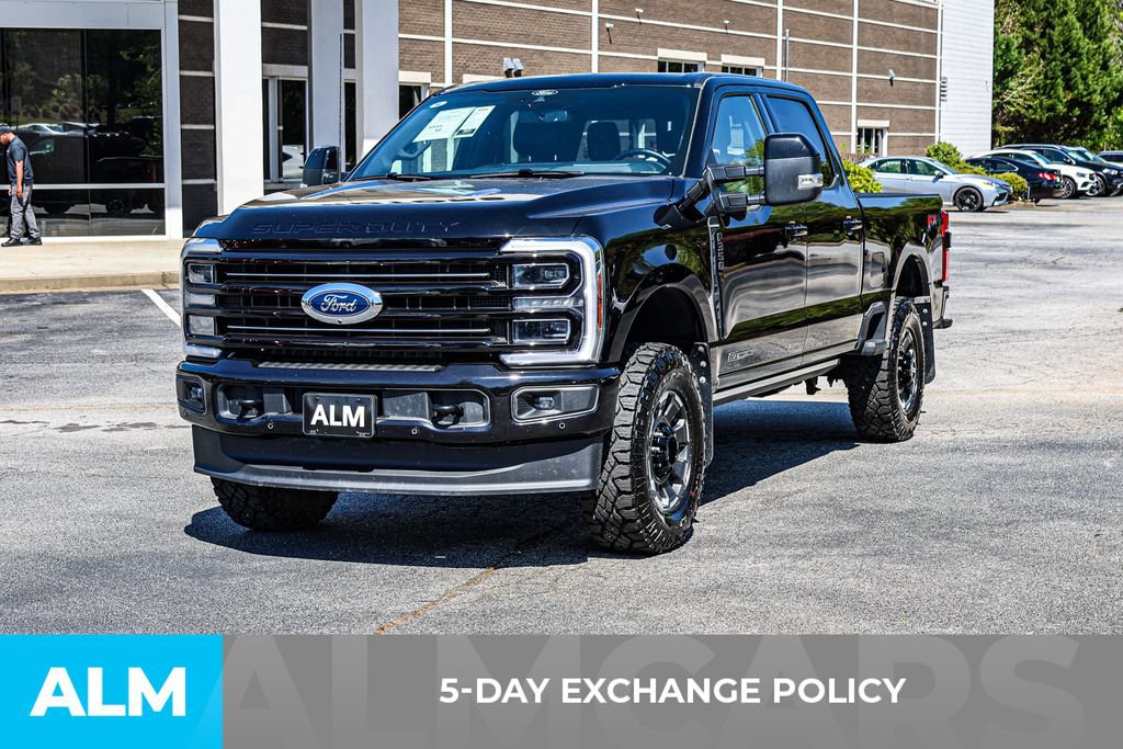 Used 2025 Ford F350 Platinum AWD/4WD image 3