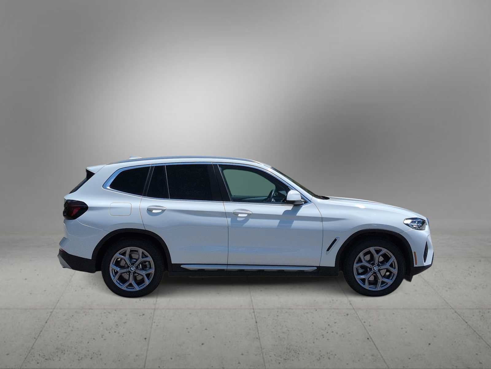 Certified 2023 BMW X3 xDrive30i AWD/4WD image 9