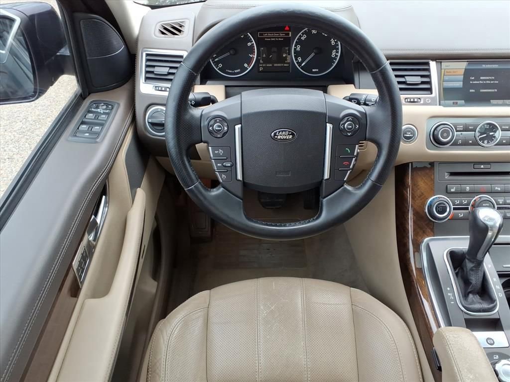 Used 2011 Land Rover Range Rover Sport HSE LUX image 13