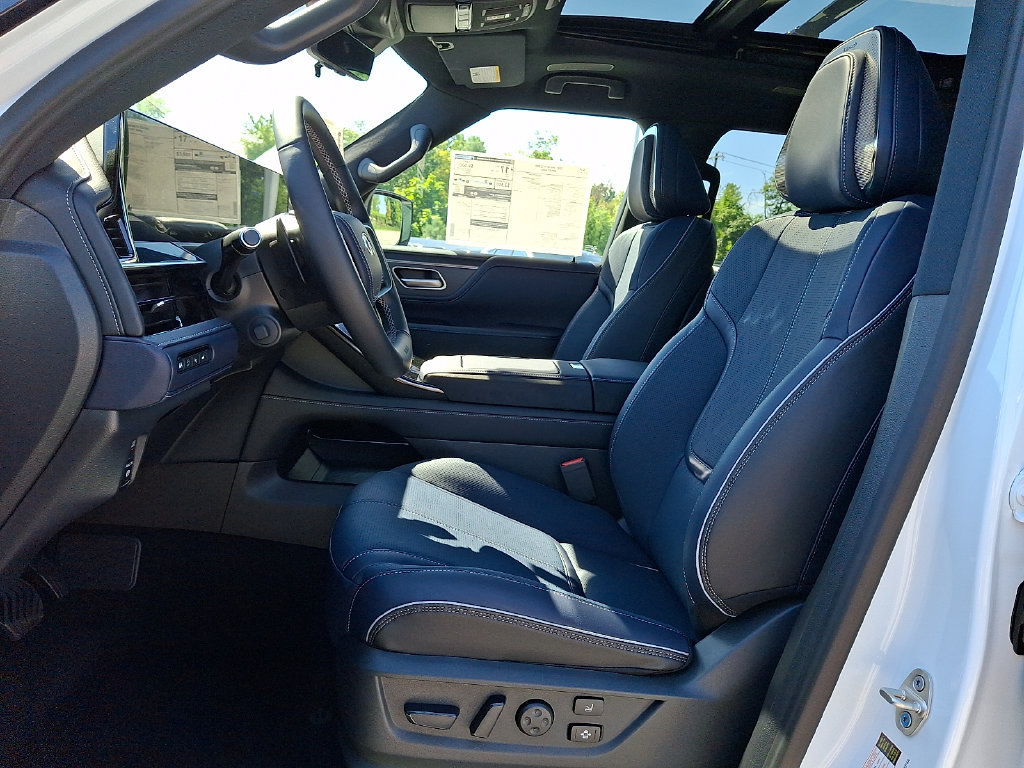 New 2027 INFINITI QX80 Sensory w/ Sport Exterior Package AWD/4WD image 10