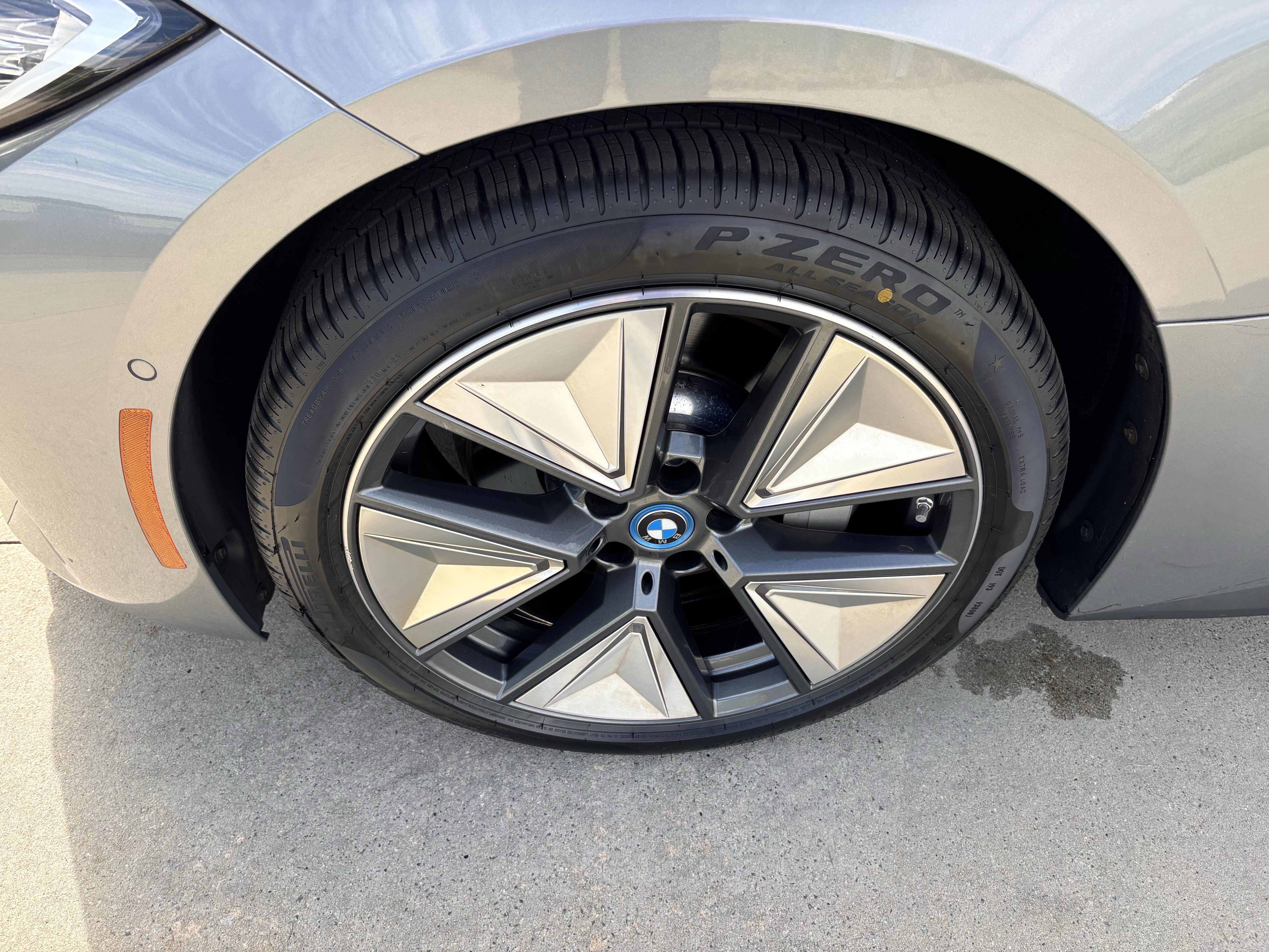 Certified 2023 BMW i4 eDrive40 w/ Premium Package RWD image 13