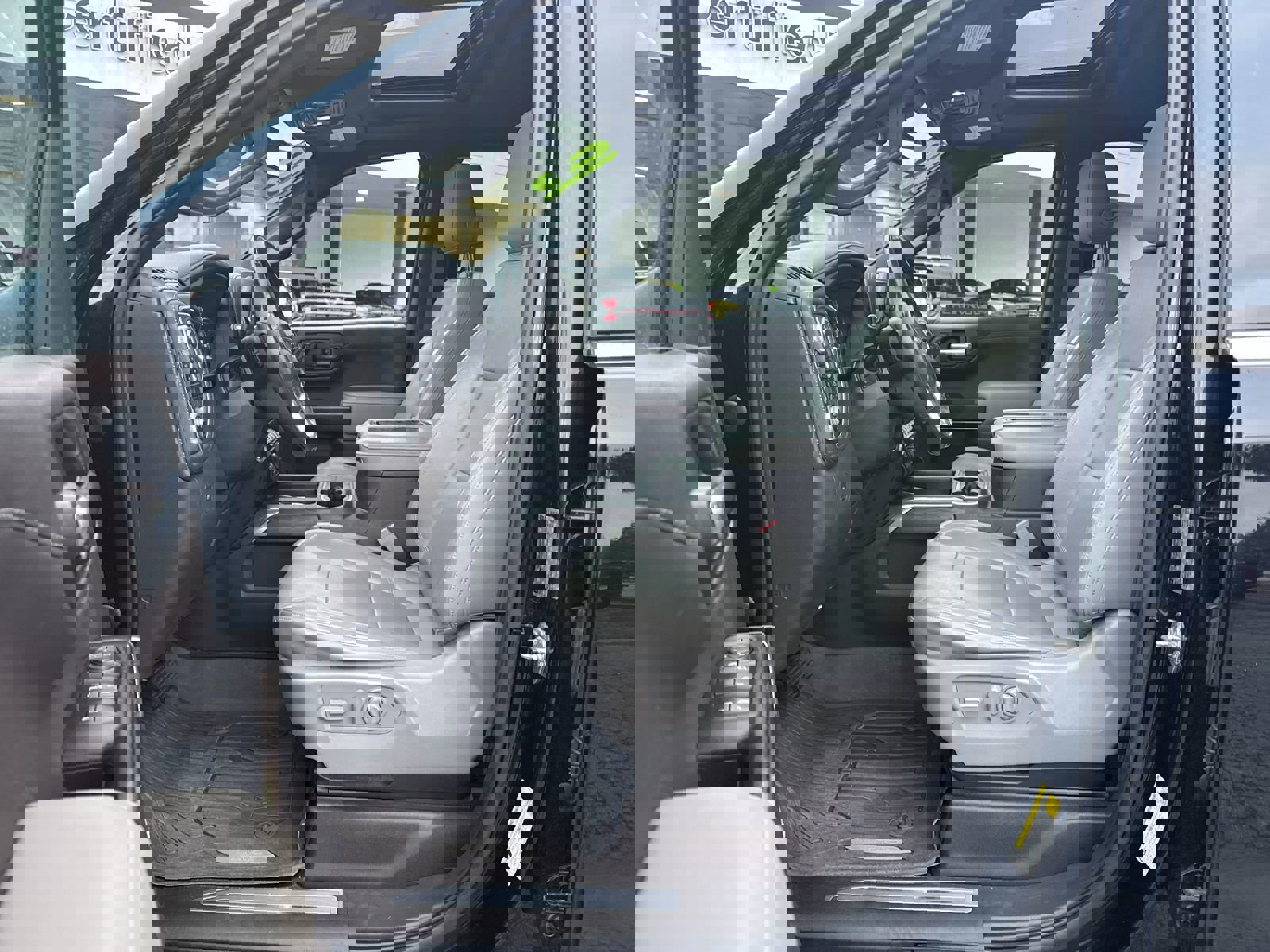 Used 2019 GMC Sierra 1500 SLT w/ SLT Premium Plus Package image 16