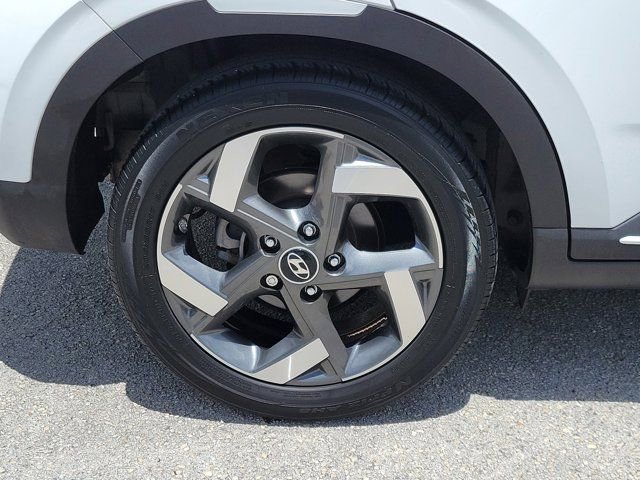 Certified 2023 Hyundai Venue Limited FWD image 5
