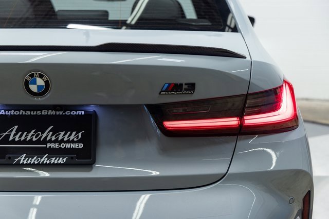 Used 2021 BMW M3 Competition w/ M Carbon Exterior Package image 9