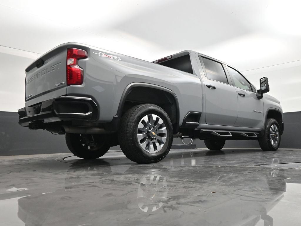 Used 2025 Chevrolet Silverado 2500 Custom w/ Custom Value Package AWD/4WD image 25