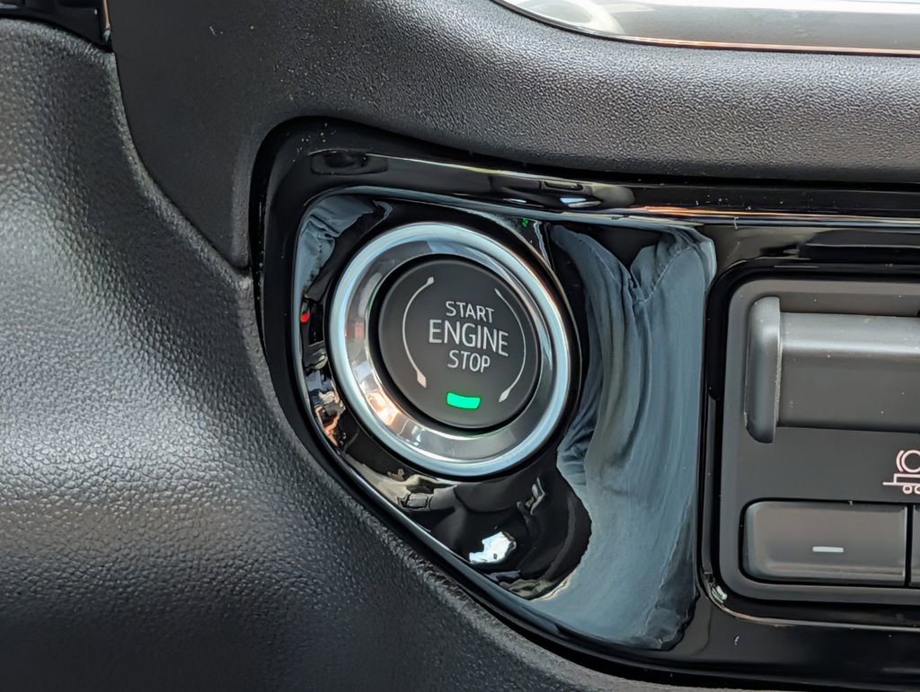 New 2026 GMC Sierra 1500 SLE image 44